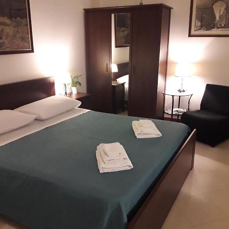 Guest Room Via dei Passeri Cagliari Esterno foto
