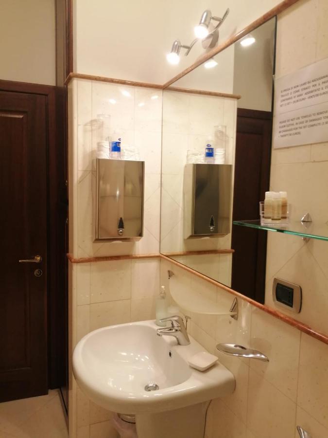 Guest Room Via dei Passeri Cagliari Esterno foto