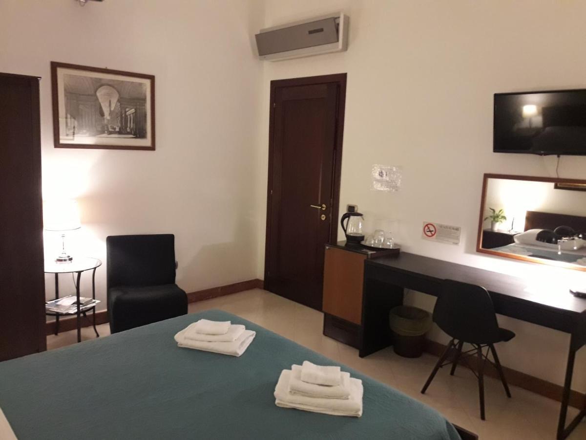 Guest Room Via dei Passeri Cagliari Esterno foto